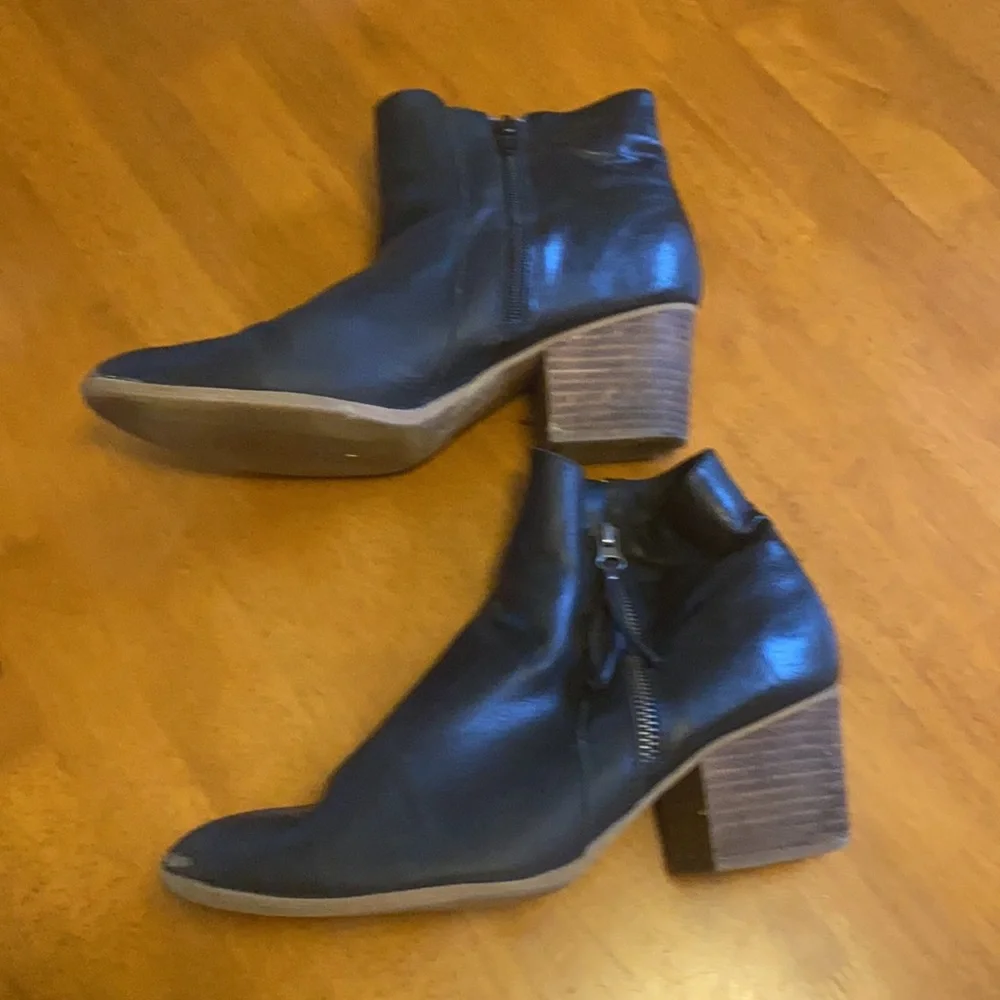 Baretraps Nyomi Black Leather Boots 10 GUC
